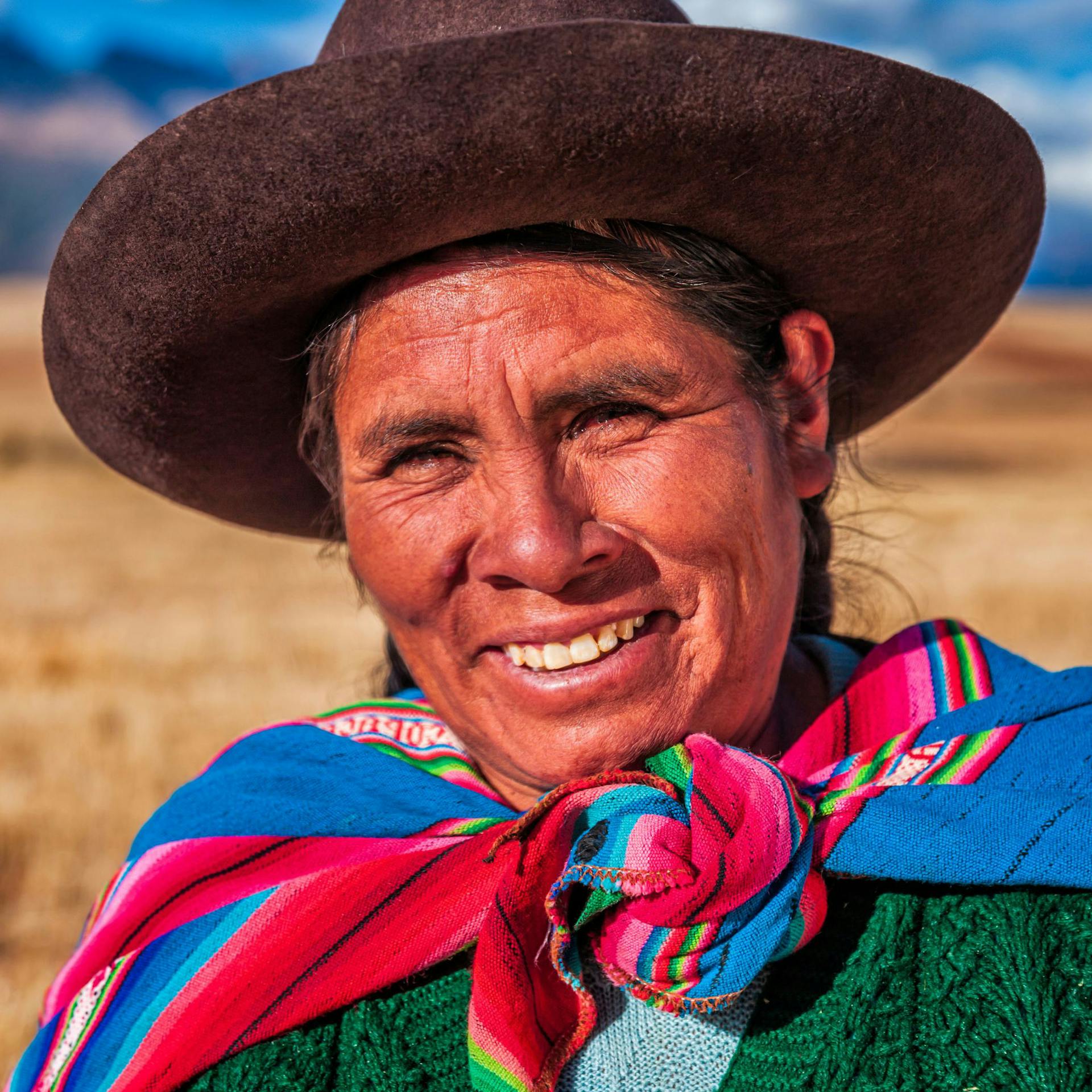 WHY ORANGE? WHY NOW? - peruvian women